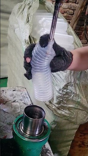 Unbelievable Speed Filling Oil Containers | High Temp Grease