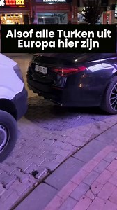 Belçika’da Türk kalmamış, hepsi burada 😎☀️ | de Jonge Turken