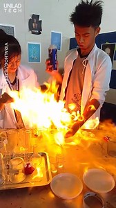 This Butane experiment got a little out of hand at this school's SciMathFare ⚗🔥 | UNILAD Tech