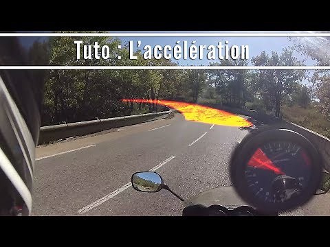 Motorcycle trajectories: How to manage acceleration