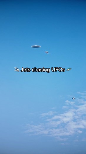 Jets Chasing UFOs: Insane Speed and Maneuverability