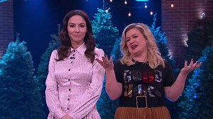 Kelly got a little help finding the perfect Christmas Tree! Watch @KellyClarksonShow today to see just how excited she is to be only 33 days away from Christmas! Find her show in your market: https://www.kellyclarksonshow.com/exclusives/where-to-watch | Real Christmas Tree Board