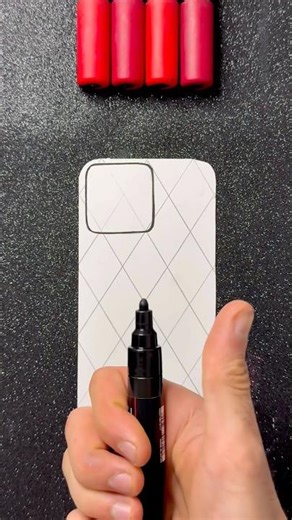 Art Idea Using Black & Red Paint Markers! ✍️✨❤️ Pattern Phone Case with a Drip Effect 🫟