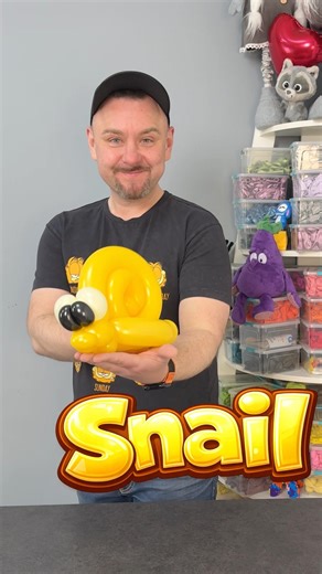 This funny balloon snail 🐌😁 #diyfun