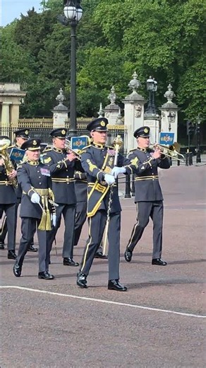 Fantastic, Band of the Royal Air Force🇬🇧