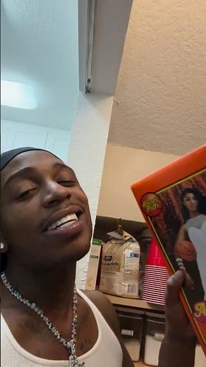 Jacquees Singing the Captain Crunch Song