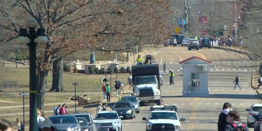 Ole Miss students return to campus after two-week ice storm closure