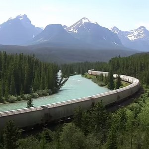 This 3 day train trip is the best way to see Canada | Esquire UK