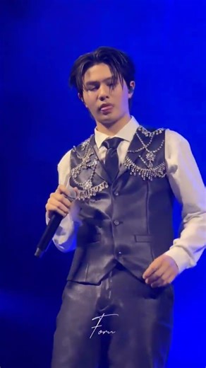 LYKN ATE CDs FOR DINNER, I'M SURE❤️‍🔥 #LYKN #LYKNDuskAndDawnxMilan #lyknduskanddawnworldtour2026