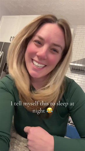 🤷‍♀️🤷‍♀️ #blondehair #blueeyes #blonde #yourdentalhygienistoutoftheop #sunday