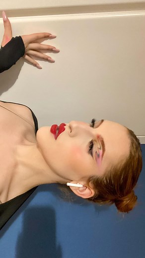 Niki Stabile | Geisha lips tutorial🪭 #makeup #beauty #makeuptutorial #lips | Instagram