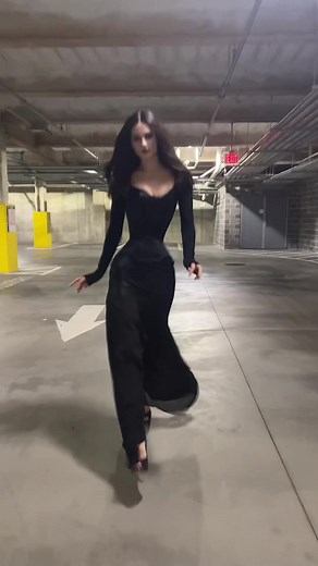 Theatrical Character Walks for Halloween Inspiration