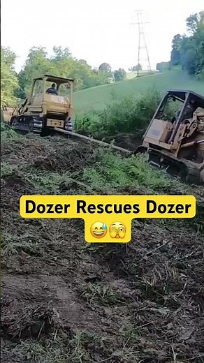 Cat 955 loader recovering a Case 855D loader. #caterpillar #equipment