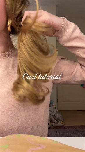 Curl Tutorial for Shabby Chic Style