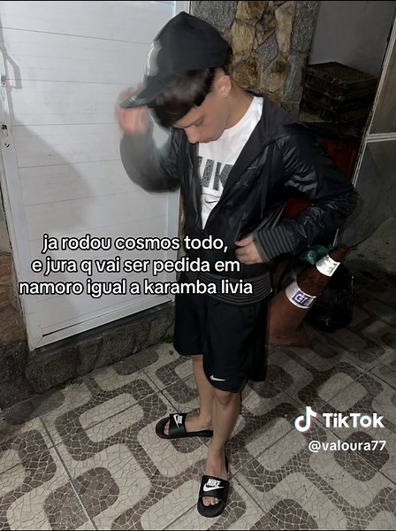 Cosmos: Uma Comédia na Zona Oeste