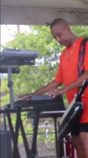 K Fingers playing live 808 drum beats from The song The Halls of Power