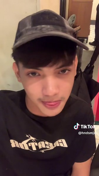 Explore the Latest Lip Sync Trends with Strap Lyrics