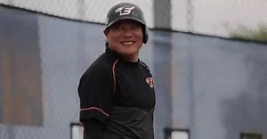 60K views · 2.9K reactions | It’s official : my KBO team is Hanwha Eagles.礪 | 한화데이즈(Hanwha) | Facebook