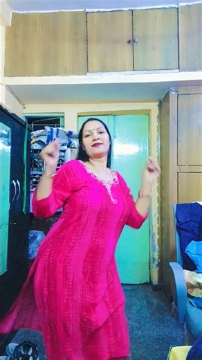 English songs dance 💃 🕺# #funny #trending #viral #foreigner #dance