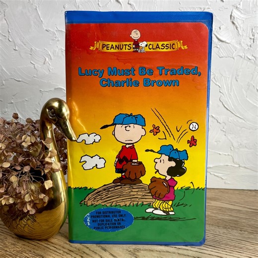 Lucy Must Be Traded, Charlie Brown VHS Clamshell --peanuts Classic Animation - Etsy