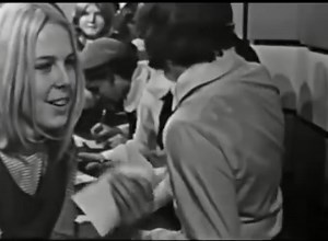Nancy Sinatra - These Boots Are Made for Walkin’ (1966) •American Bandstand Dance, Feb. 12, 1966. | The 1950s/Early 1960s Music & Memories