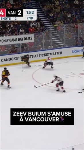 Zeev Buium fait tout tout seul pour son 5e but de la saison! 💪🏻