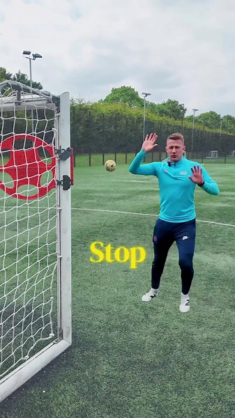 Want to hit the perfect laces shot? Here’s how: ⚽ Hit through the center of the ball — right through the back. ⚽ Point your toes down, strike with the laces (front part of your foot). ⚽ Follow through so your toes point exactly where you want the ball to go. ⚽ Stay upright or slightly over the ball if you want it low; more open chest if you’re further out and want more lift. Practice until it feels natural, and you’ll be smashing laces shots like a pro. #LearnOnTikTok #TikTokSports #FootballTrai