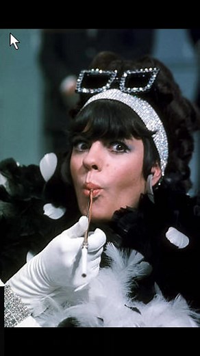 17 reactions | What WAS with the chicken jokes on Laugh-In? #tvicon Jo Anne Worley explains the hilarious origin! Jo Anne Worley Talks Laugh-In, George Schlatter, Improv & Her Life in Comedy! Full interview FREE on our YouTube Channel: www.YouTube.com/DuFoeNet #JoAnneWorley #LaughIn #ClassicComedy #VintageTV #ComedyLegend | Tiffany Terry DuFoe | Facebook