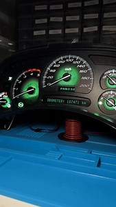 Who wants this LB7 build!? Only $350 USD! This build features: • Fresh rebuild • Mileage programmed • Green Vortex gauges • Chrome white needles • White LED backlights • White emergency lights • White needle glow kits • Black screen tint Backed by our lifetime GURANTEE you need this! Want a custom build done, or want to build your own cluster? Head to our site and get started today! Southridge Customs, your one stop gauge shop. #fyp #liftedtrucks #trucksdaily #trucksofinstagram #dieseltrucks #si