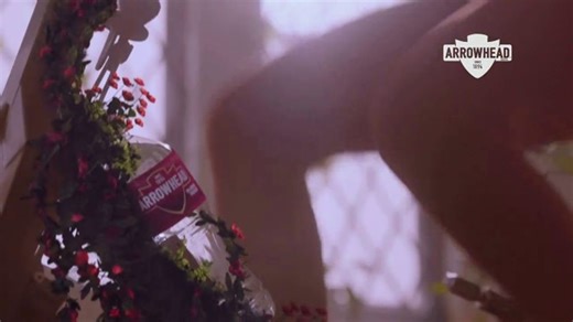 Arrowhead Water TV Spot, 'Bicicleta'