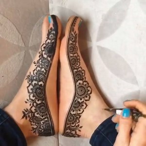 Henna feet made by Rachel Goldman. Bella Henna ✍️ #TATTOODO | Tattoodo