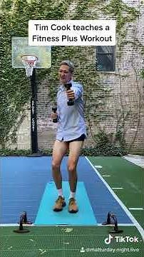 Tim Cook Teaches A Fitness Plus Workout