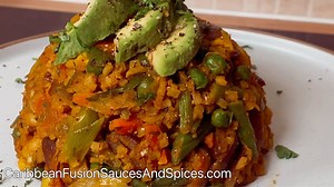 Very easy and simple delicious recipe 10 minutes recipe Curry cauliflower rice with large prawn served with avocado 陋 | Chef Ricardo Cooking | Facebook