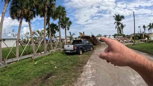 Florida tornado destruction caught on camera