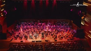 Repost from @pannonphilharmonic • ✨❤Ms. LISA FISCHER in our Backstage Series ✨Nem csak kivételes hang és tehetség, de kivételes lélek is. — ENG below — Láthattátok a storyban megosztott videót a tegnap esti teltházas, hosszú álló ovációról a Kodály Központban, kitesszük majd itt posztban is. Ma este a Müpa színpadán varázsol Lisa a big-band és ritmusszekcióval kiegészült Pannon Filharmonikusokkal ❤ A dalok a hétszeres Grammy-díj jelölt német komponista, Chris Walden és a PFZ karmesterének, Vass 