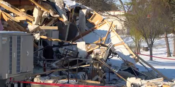 Gas line causes building explosion in Olive Branch