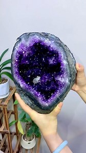 42K views · 1.6K reactions | Discover the Stunning Beauty Inside an Amethyst Geode!  #Geology #GeologyPage #geode #amethyst #gems | Geology Page | Facebook