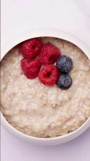 Porridge aux flocons d'avoine maison