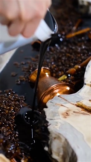 Kitchen Island Made Of Coffee Beans & Epoxy Resin 1 | DIY & Crafts