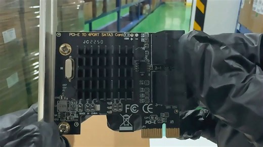 老主板救星！用它秒扩4个SATA3.0接口！