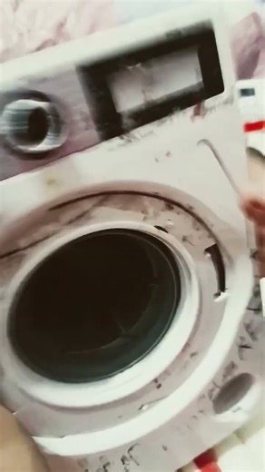 Bosch toy washing machine destruction Part 1