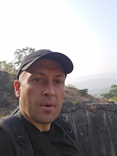 Discovering the Ellora Caves: Ancient Indian Wonders