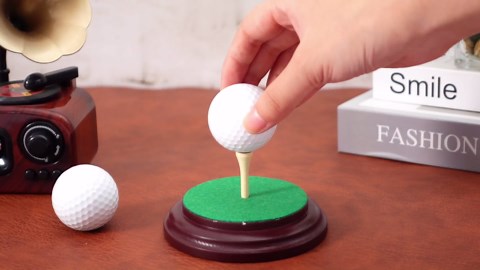 Golf Ball Display Case Hole in One Acrylic Golfball Memorabilia Display Holder with Wood Base Clear Dust Protection Transparent Storage Box for Single Golfball Baseball Case (Brown)