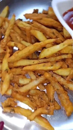 French fry 🤤#shorts #youtubeshorts #pakora #pakoda #frenchfry #viralshorts #viralvideo #yt #fyp