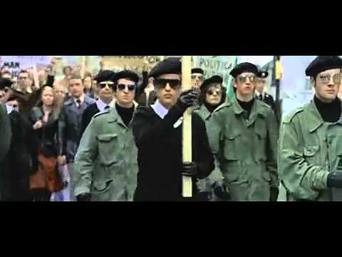 Snídaně na Plutu (2005) - trailer