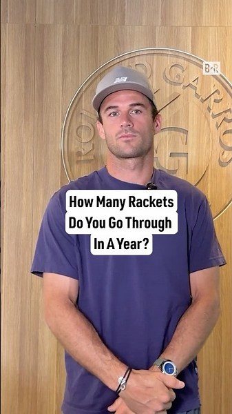 How many rackets do players go through? 🤔
