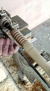 Gagang Pisau Bubut Dari Batang Kayu Pinus #bubutkayu #kerajinankayu #woodturning #shorts