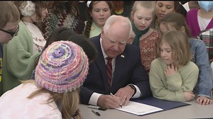 Governor Walz signs free school meals bill for Minnesota students