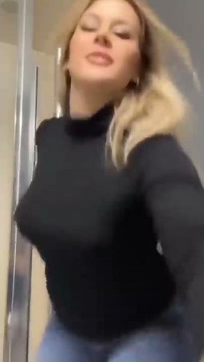 milf got heavy milk jugs 🍑😍 #reels #shorts #tiktok #challenge