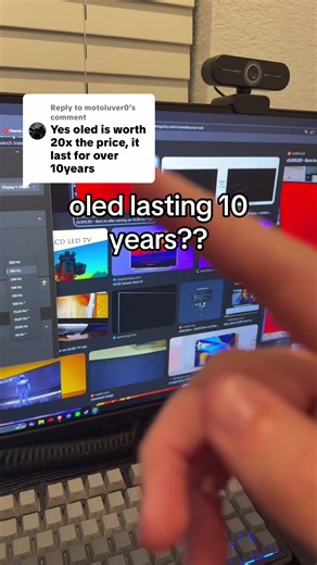 Replying to @motoluver0 #monitor #gamingsetup #gaming #oled